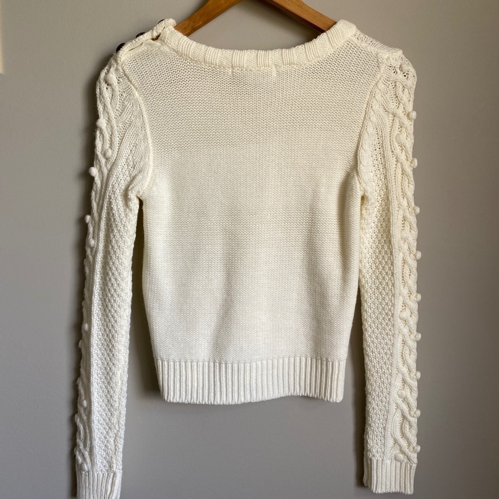 Love by Design Women's Cable Knit Cream Crop Sweater Size Medium - Picture 6 of 12